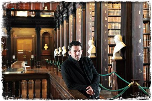 Mikel Santigo En El Trinity