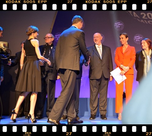 Reyes -saludan -al -jurado