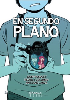 En segundo plano